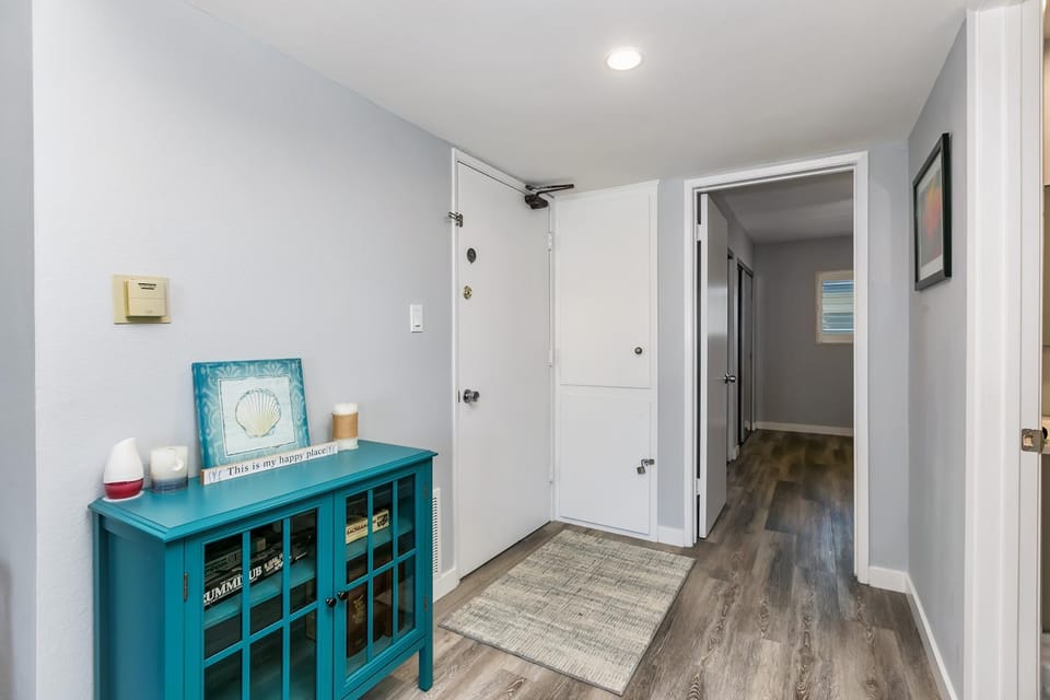 308B - Beautiful Harbor Ocean Retreat House in Oceanside