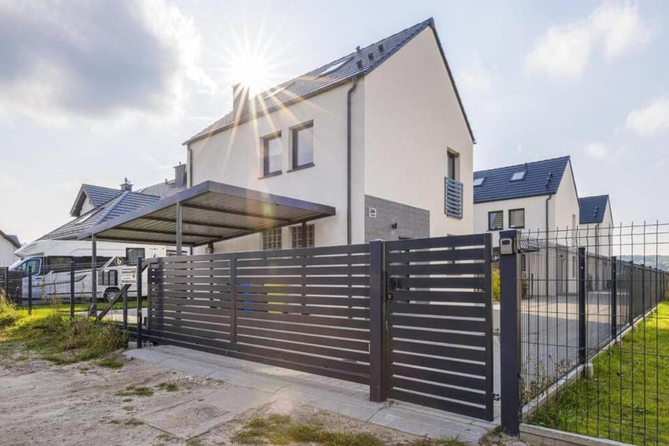 Property building, Parking