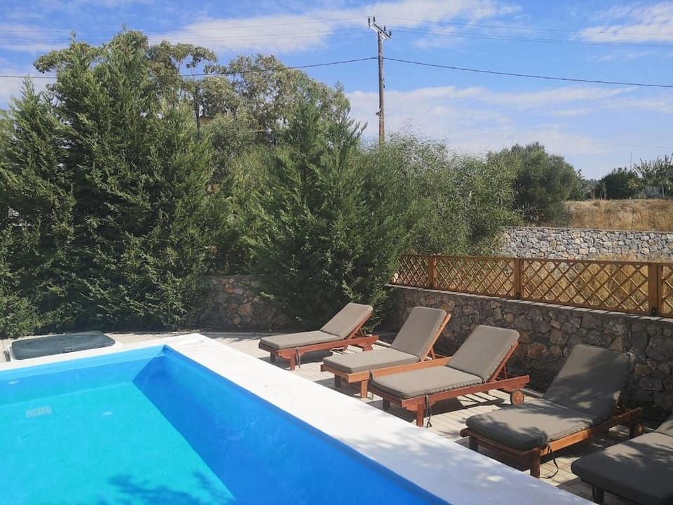 3 Bed Villa In Lardos Village House in Lardos