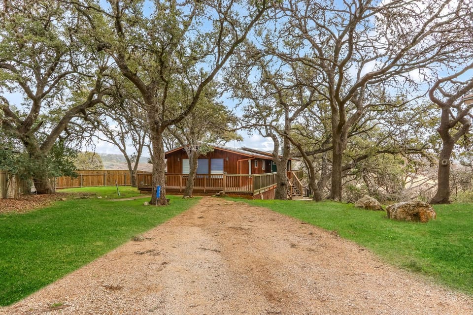 Ricks River Haus House in Canyon Lake