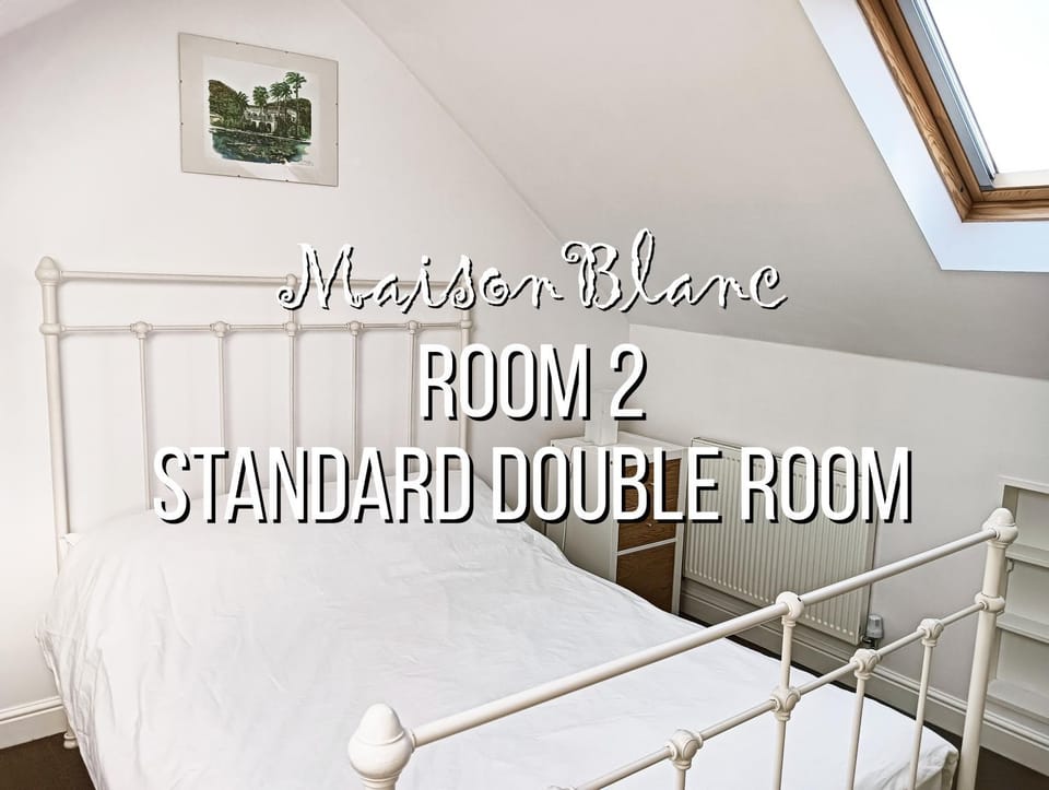 Maison Blanc Vacation rental in Nottingham