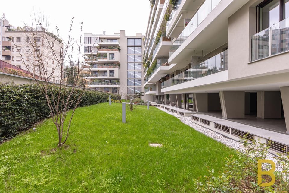 Property building, Garden view