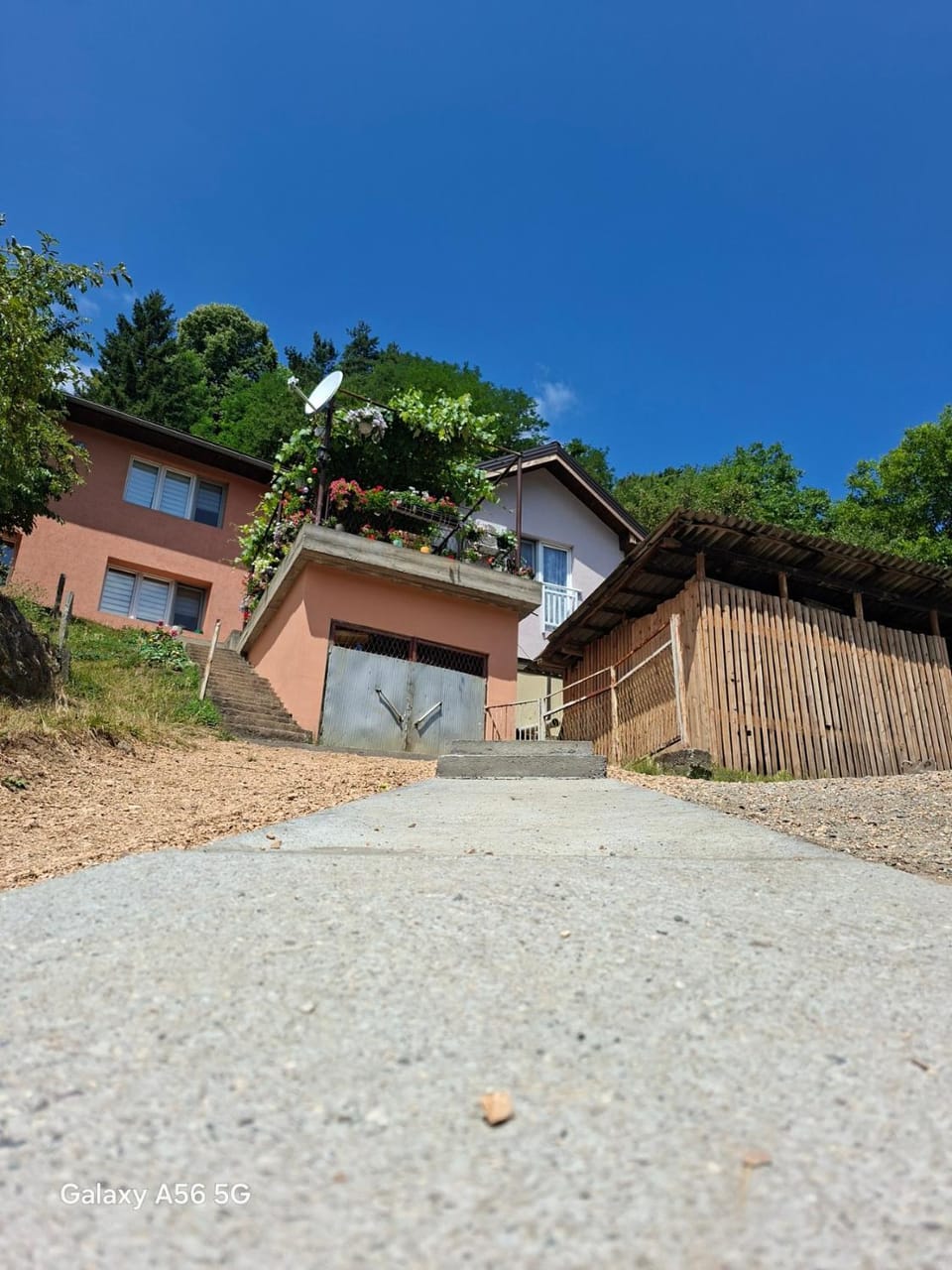 MALA KUCA Apartment in Montenegro