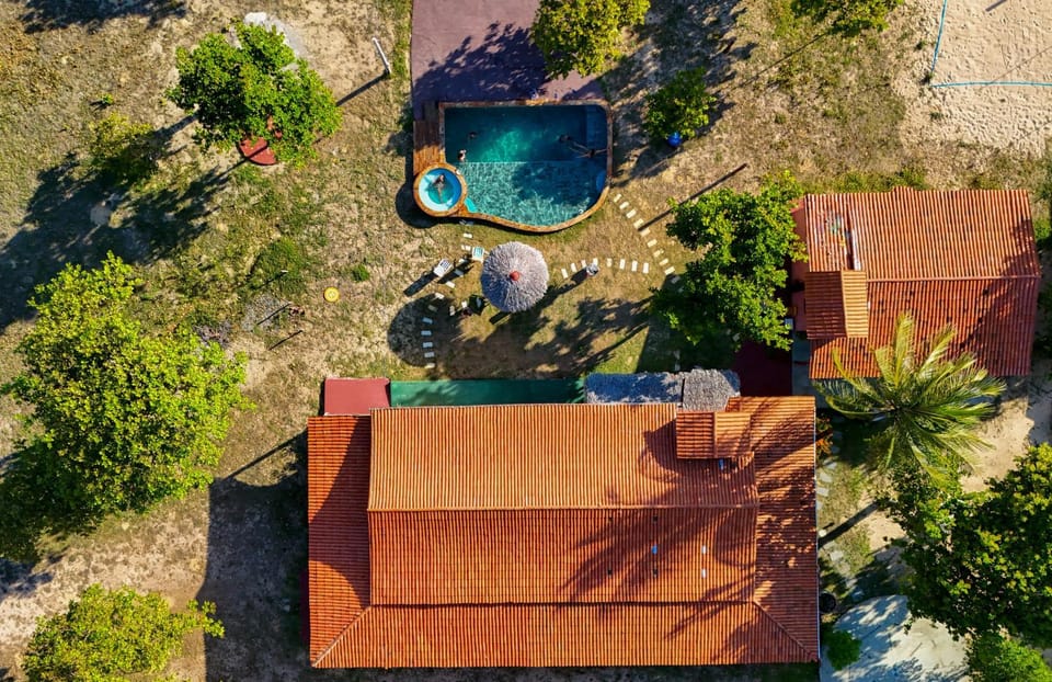 Property building, Bird's eye view, Swimming pool