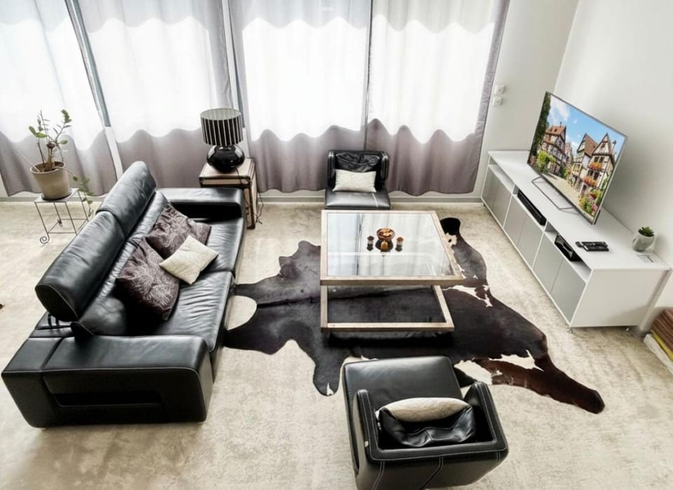 Communal lounge/ TV room, Living room, Lounge or bar, Seating area