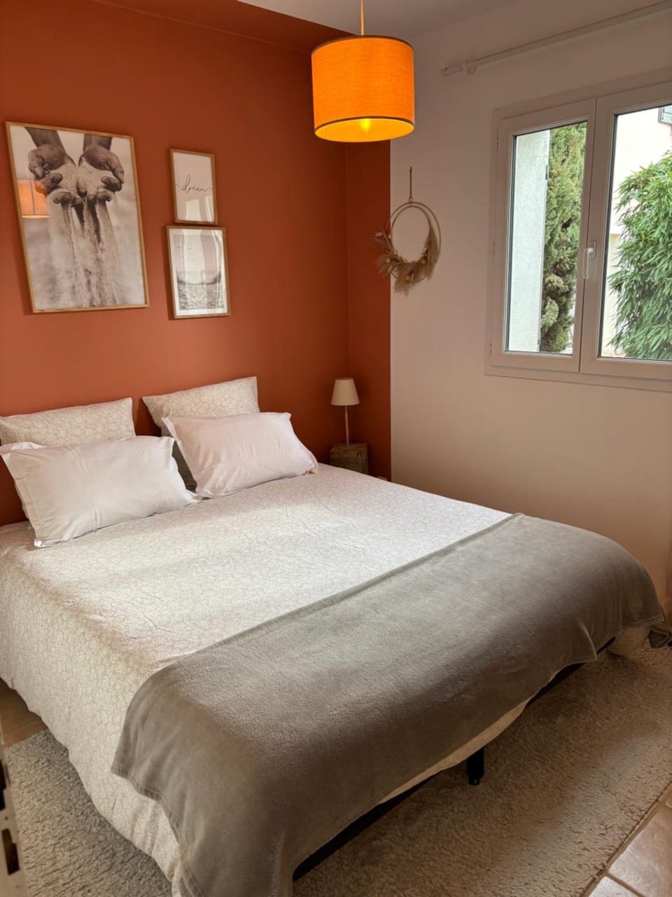 Le calme de la campagne proche de tout..... House in French Riviera