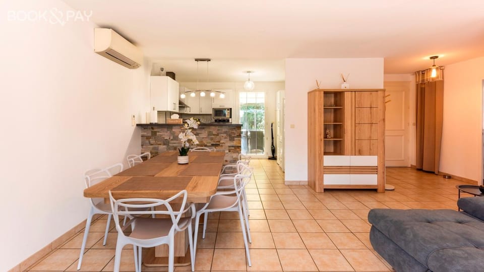 maison vacances 6 à 8 personnes parc du verdon House in French Riviera
