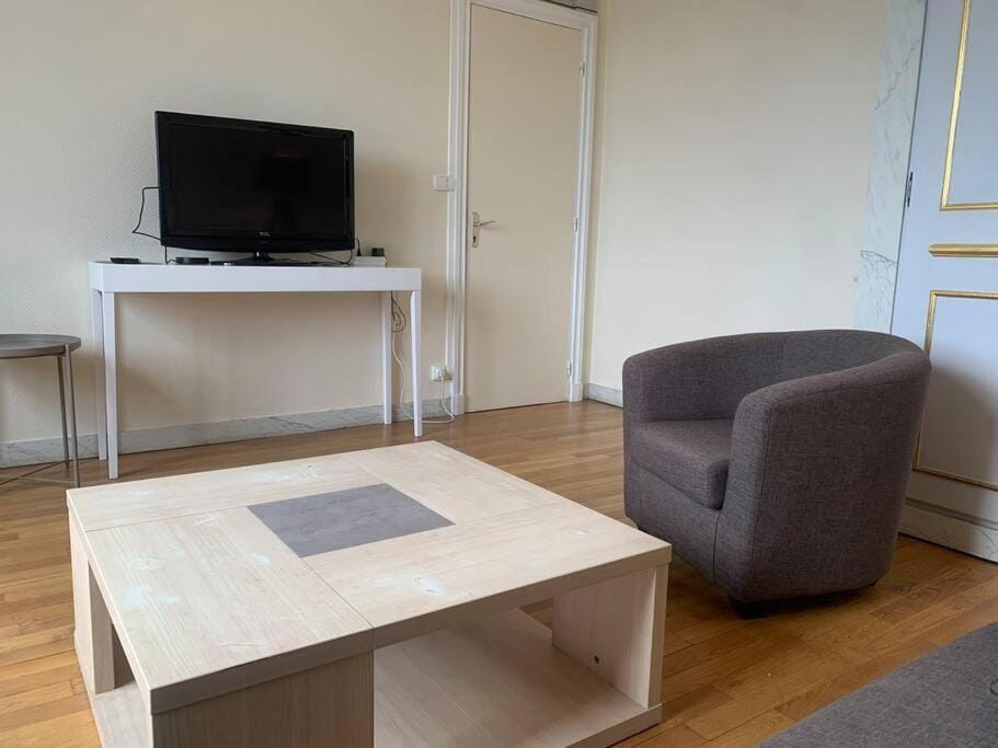 Spacieux Duplex centre Tours et bord du Cher Loire Valley Apartment in Tours