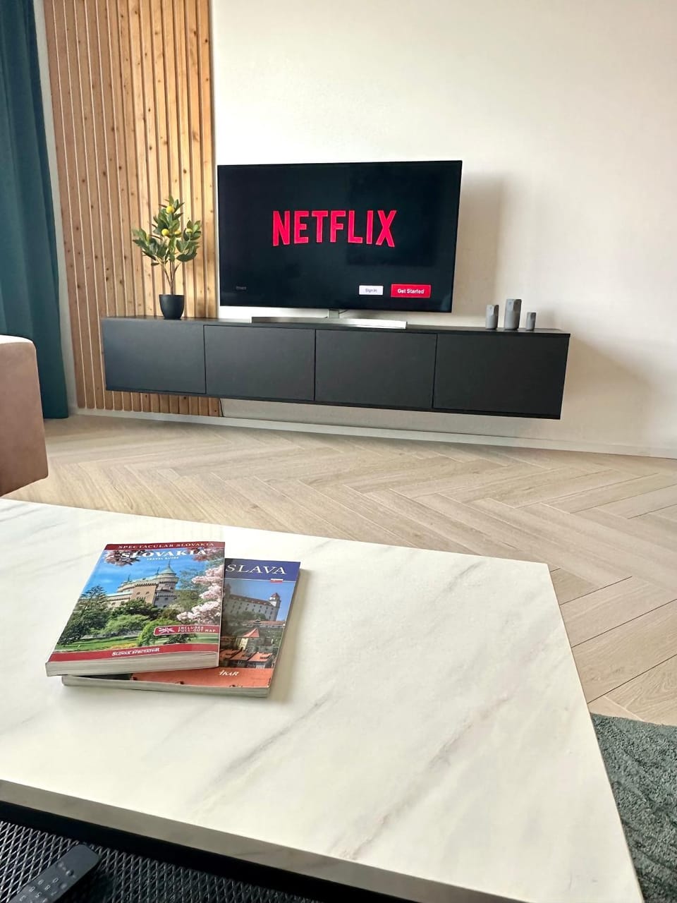 TV and multimedia, Evening entertainment