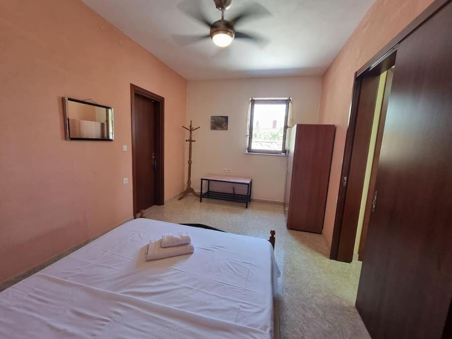 Castle in Oitylo Apartment in Messenia