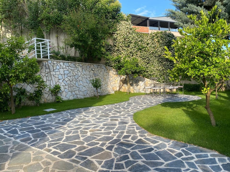 Spring, Day, Natural landscape, Garden, Garden view