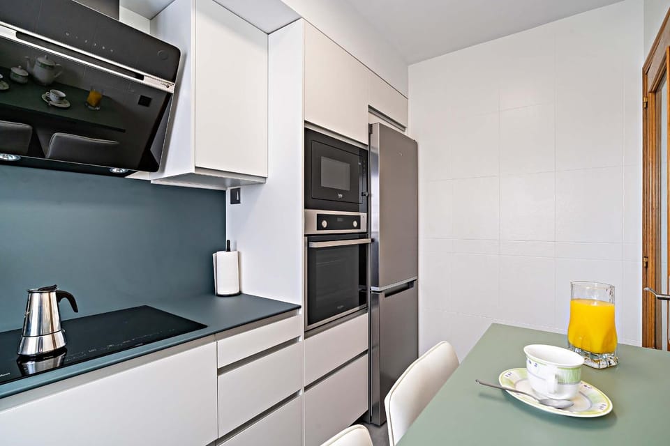 heating, microwave, oven, stove, toaster, laundry, kitchen