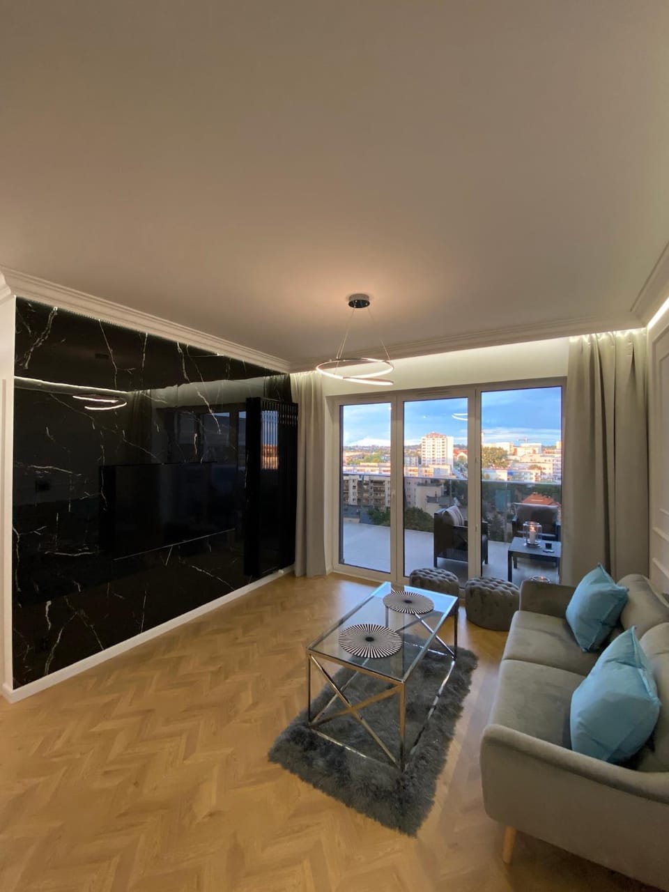 TV and multimedia, Living room