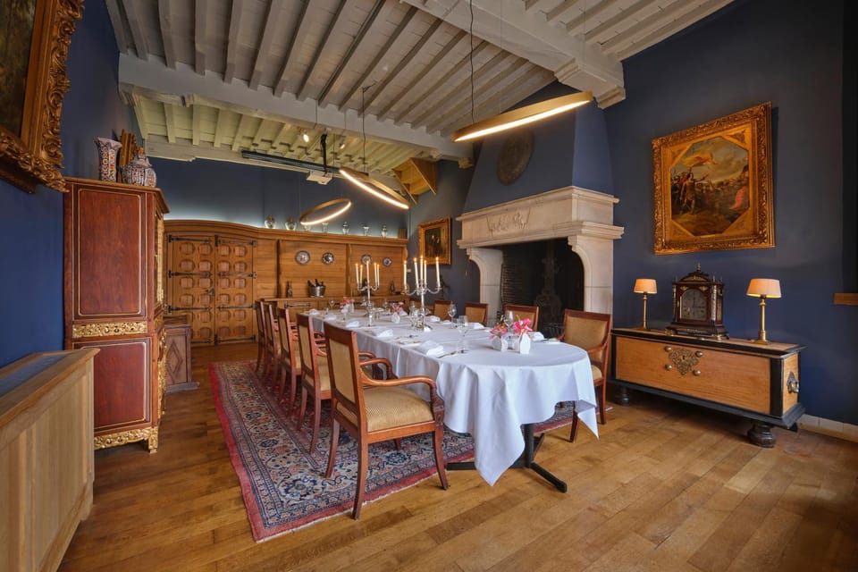 Restaurant/places to eat, Banquet/Function facilities