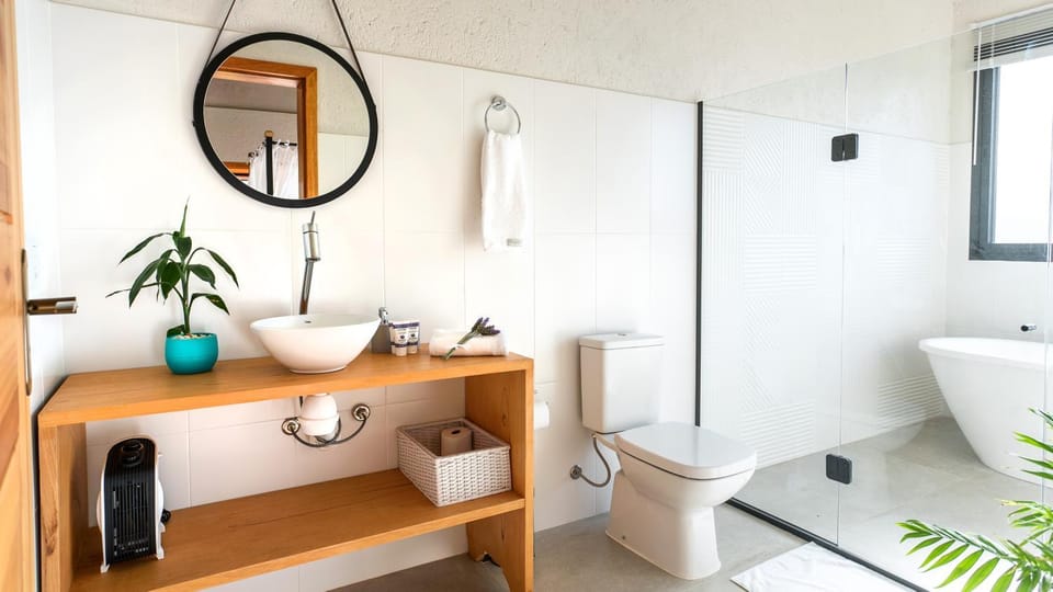 Bathroom, Bath