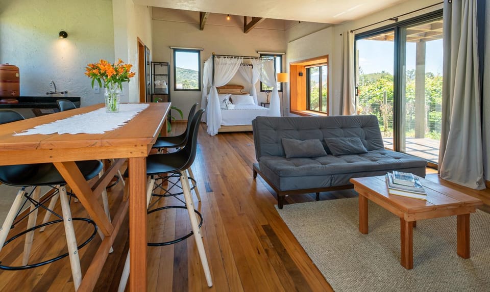 Photo of the whole room, Seating area, Dining area, Bedroom