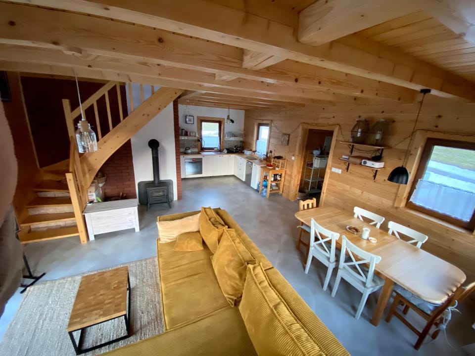 Niedźwiedziówka Bartne House in Lesser Poland Voivodeship