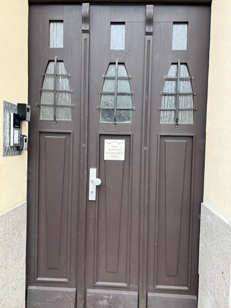 Property building, Facade/entrance