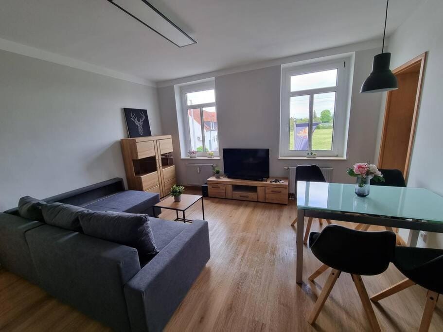 Communal lounge/ TV room