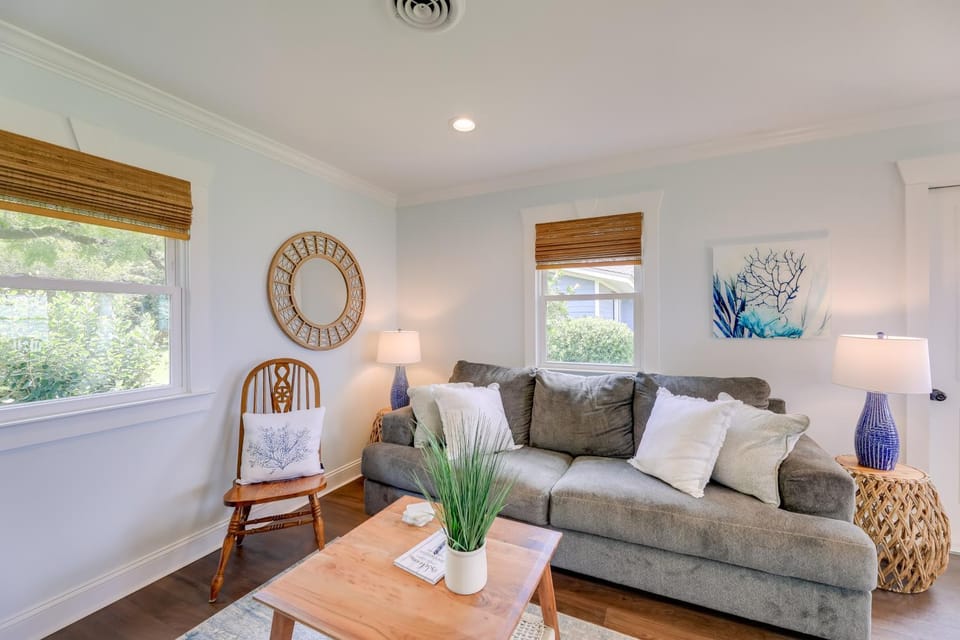 Waterfront Vacation Rental Home on Newport River! House in Beaufort