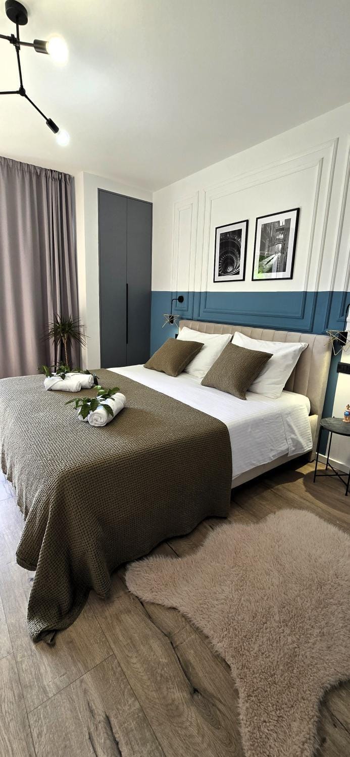 Bed, Bedroom, wardrobe