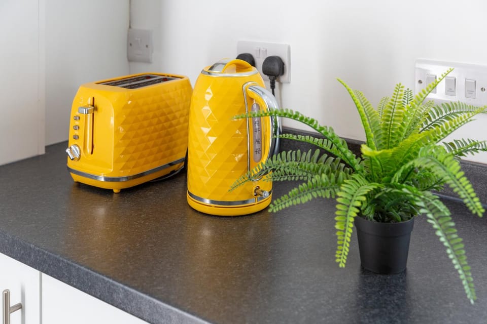 Kitchen or kitchenette, toaster