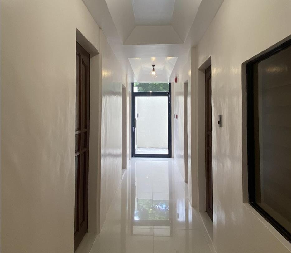 Cresta Dormitory Bed and Breakfast in Dumaguete