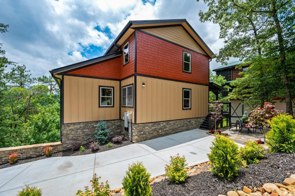 Above & Beyond Chalet in Sevier County