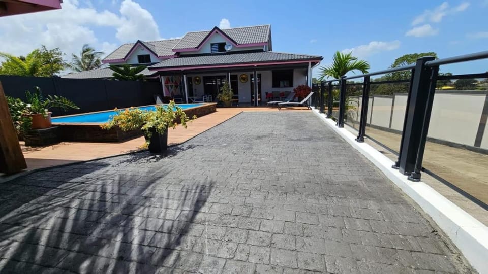Les cocotiers d'Aladya Villa in Leeward Islands
