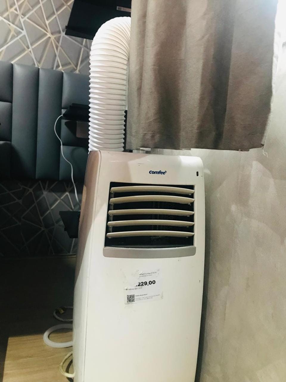air conditioner, air conditioner