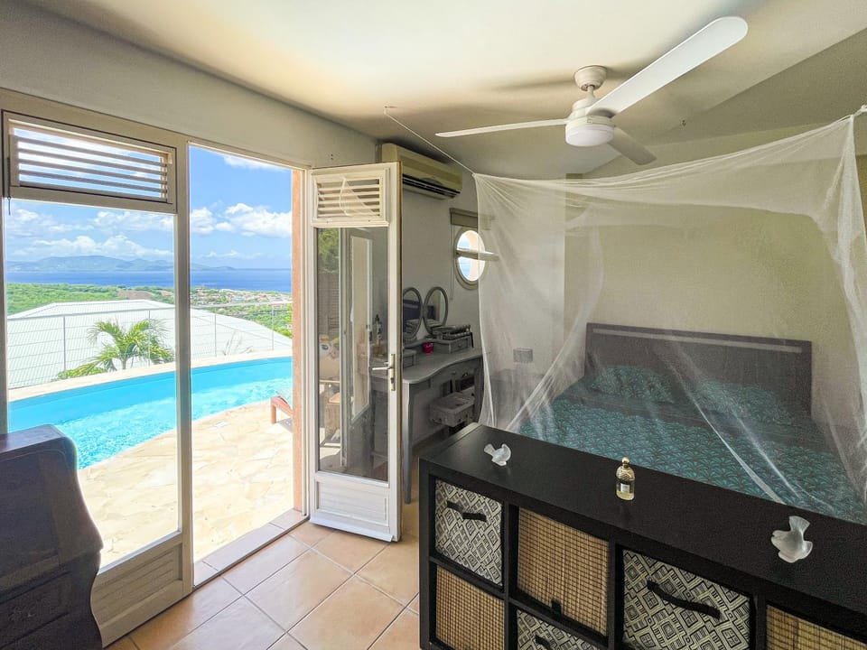 Bedroom, Pool view, Swimming pool