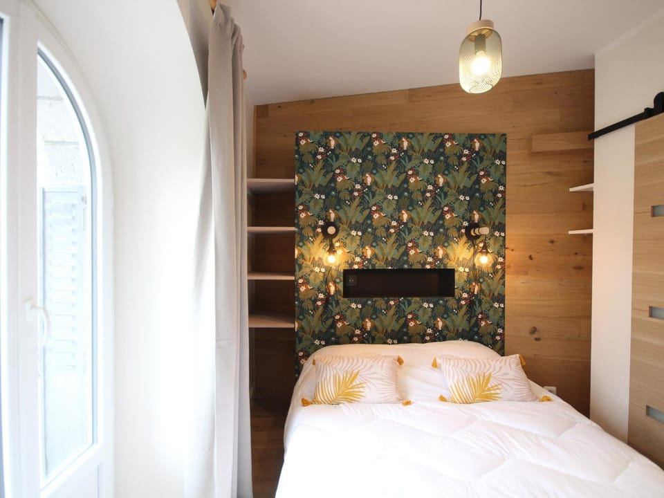 Appart. T2 Bis central avec wifi - FR-1-608-246 Apartment in Auvergne-Rhône-Alpes