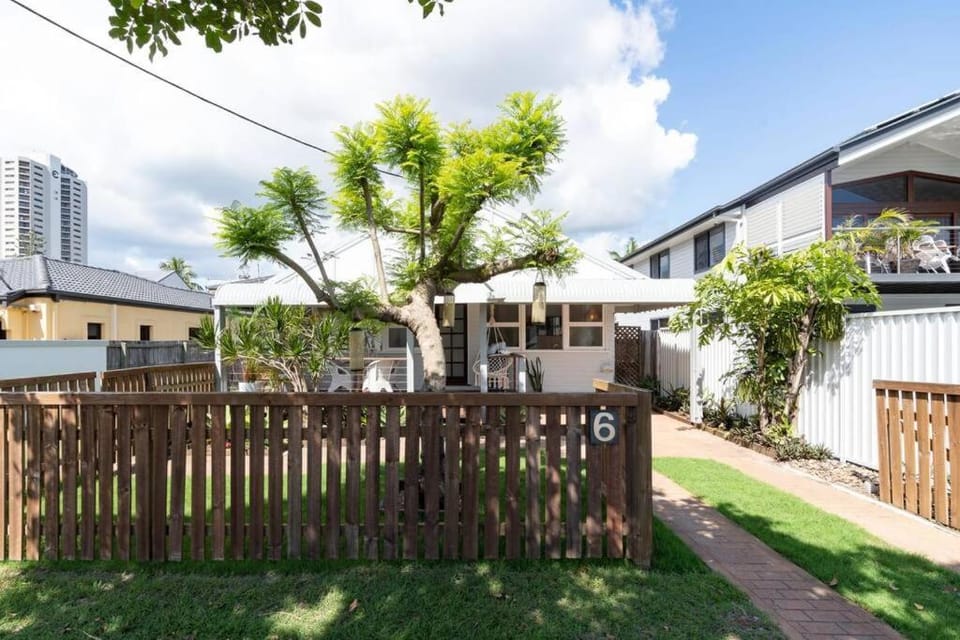 Property building, Garden, Garden view