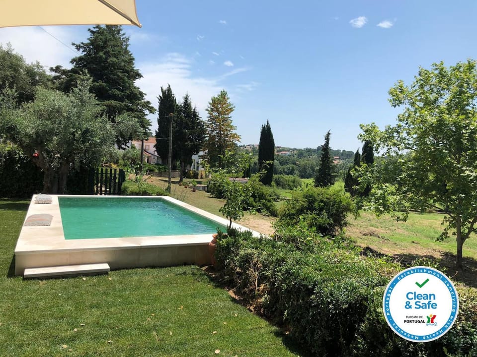 Garden, Swimming pool, Swimming pool