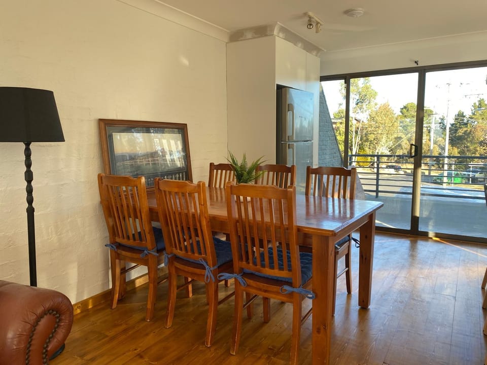 View (from property/room), Balcony/Terrace, Seating area, Dining area