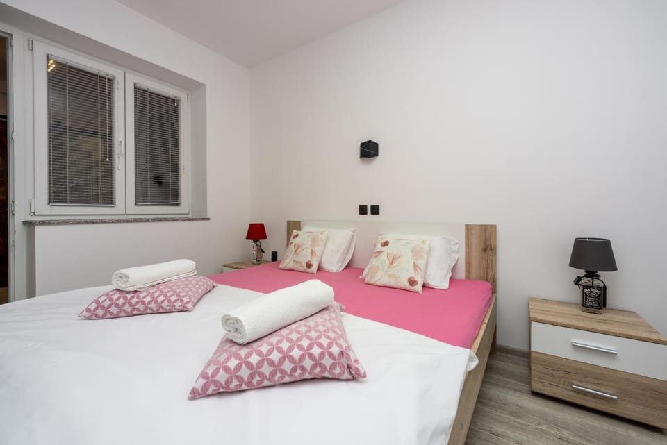 Apartment Ena Apartment in Crikvenica