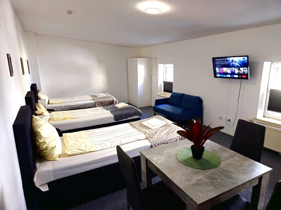 TV and multimedia, Dining area