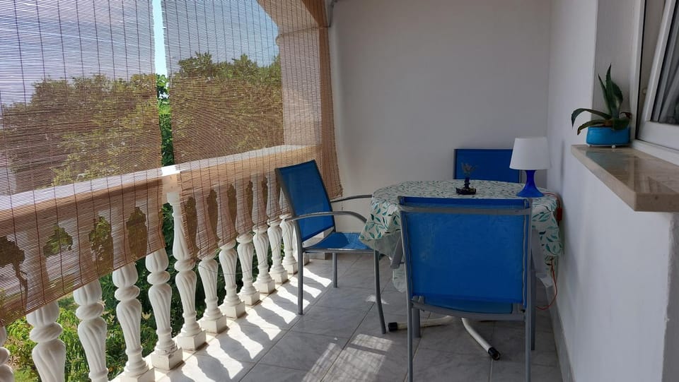 Sea view, Sea view