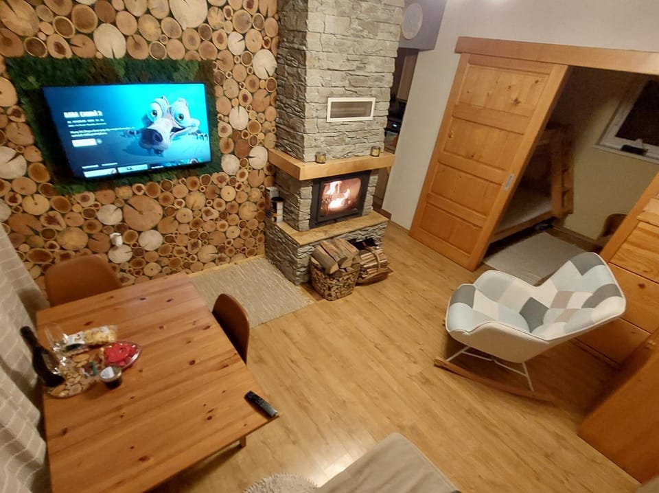 TV and multimedia, Living room