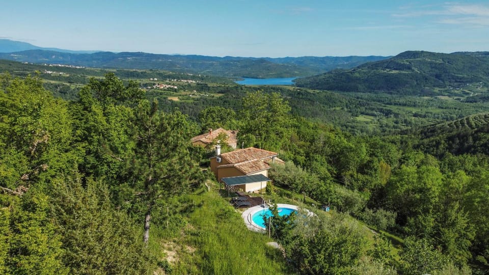 Casa Antonija in Sovinjska Brda - Haus für 2 Personen House in Istria County