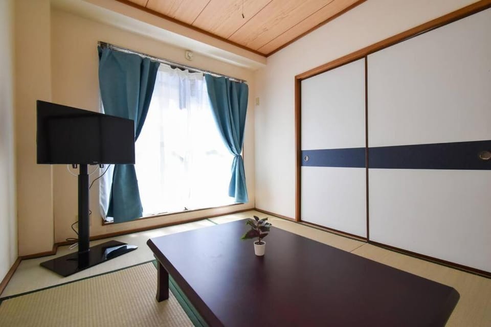 メゾン八千代102 Apartment in Japan