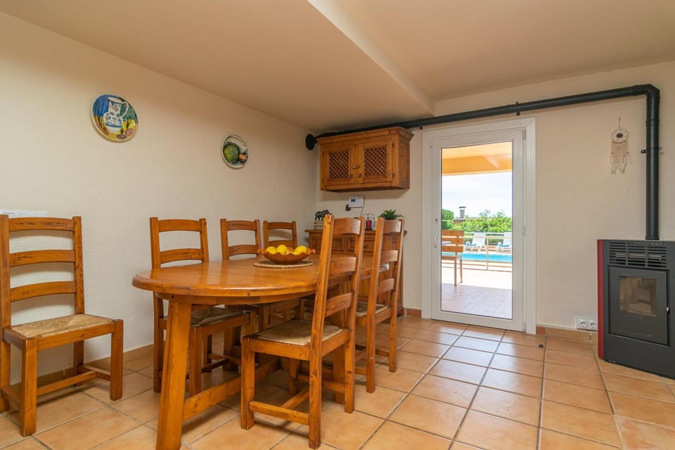 Other, Dining area