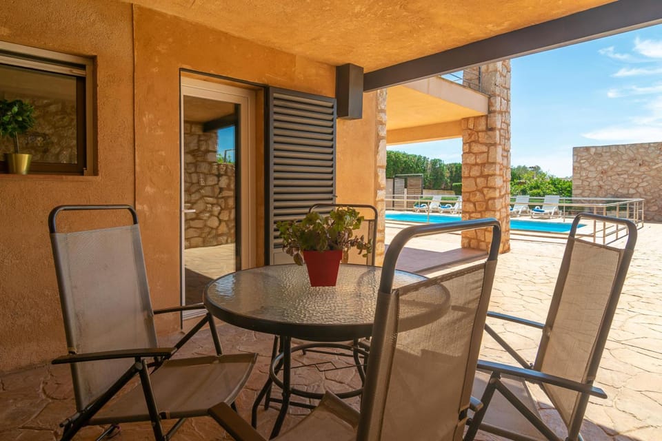 Patio, Other