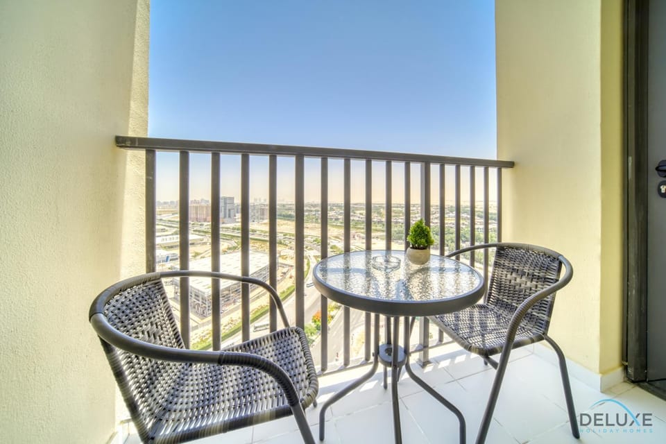 Patio, Day, View (from property/room), Balcony/Terrace