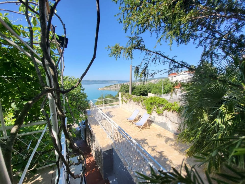 Property building, Day, Natural landscape, Sea view