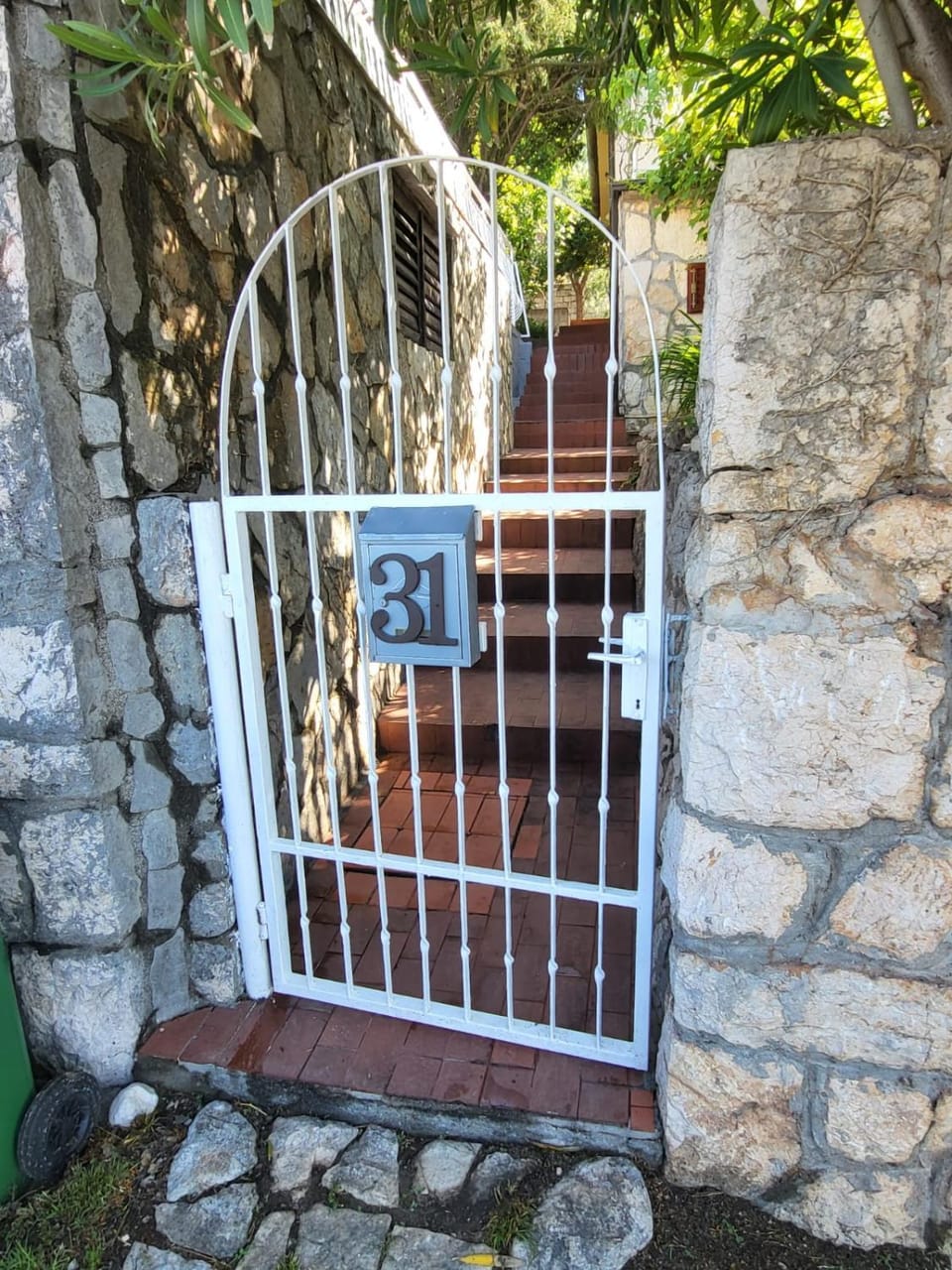 Property building, Day