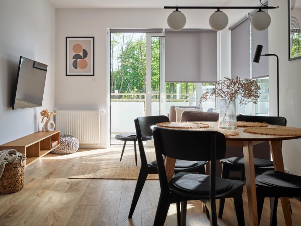Miło Apartament Wakacyjna - pet friendly & free parking Mielno Apartment in West Pomeranian Voivodeship, Poland