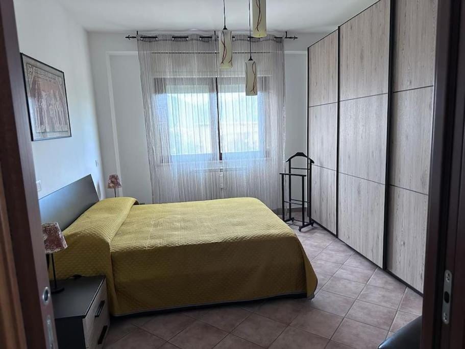 Bed, Bedroom, wardrobe