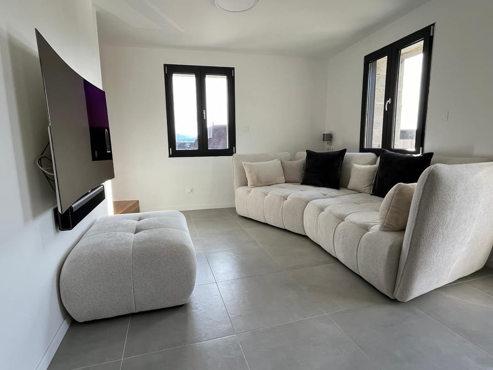 TV and multimedia, Living room