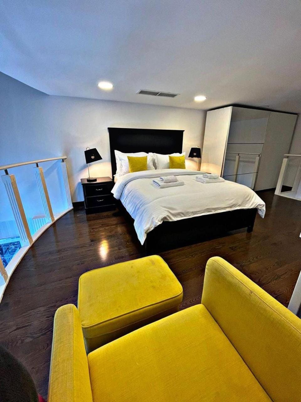 Bed, Bedroom
